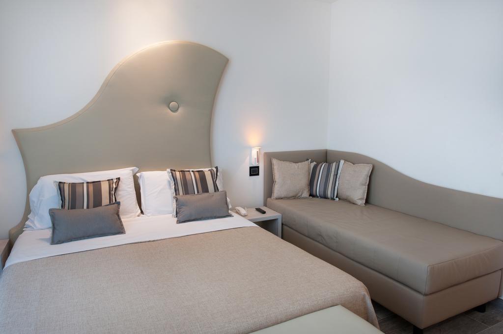 Italia 4* Garda (Verona)