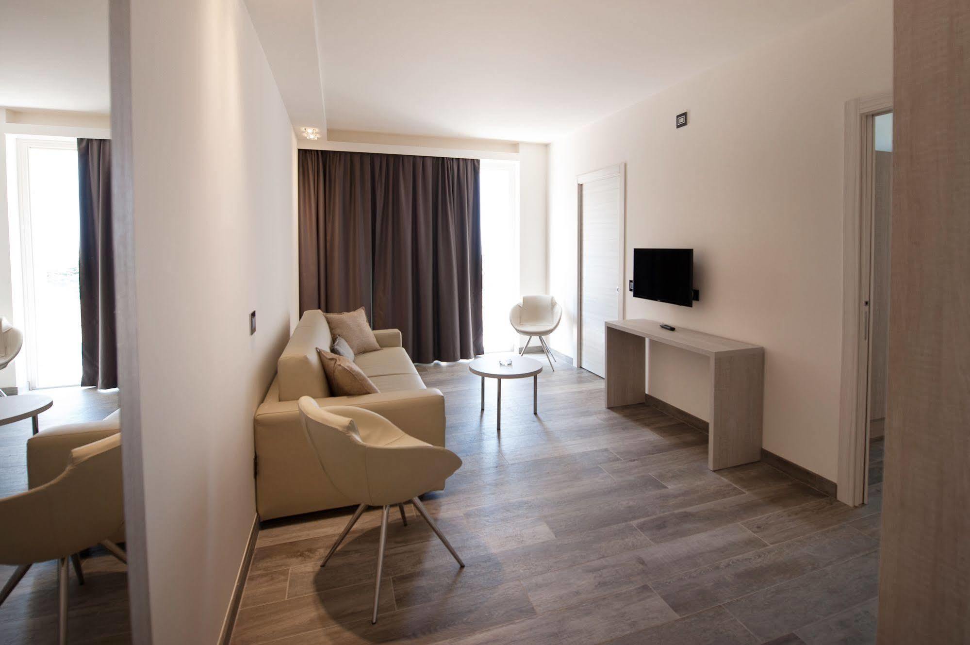 Italia Hotel