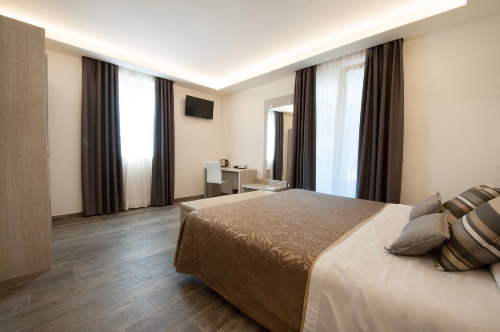 Hotel Italia Garda (Verona)