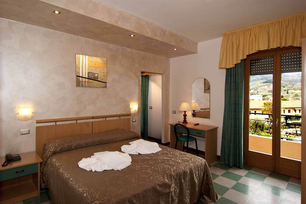 Italia Hotel